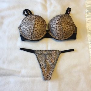 Sold❗️Victoria’s Secret Very Sexy Set